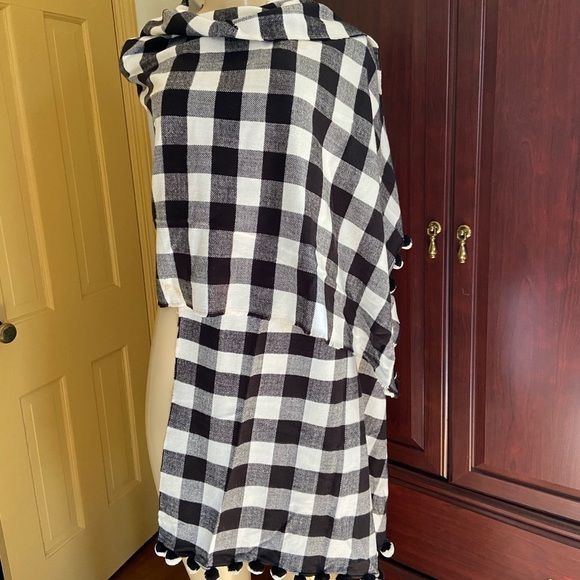 J. Crew shawl with b&w pompoms and a lively check pattern. Super soft flannel. - Picture 3 of 5